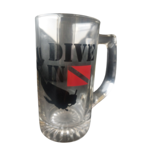 DIVE IN GLASS BEER MUG
